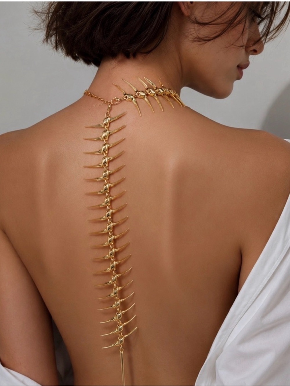 Gold Spine Back-Chain Necklace